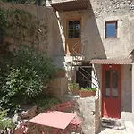 L'oppidum 3* Châteauneuf-du-Rhône